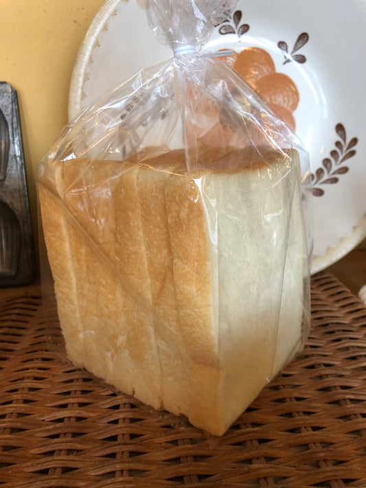 日本の食パン
